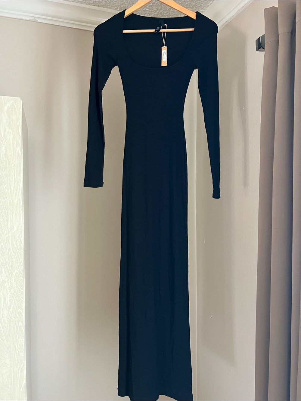 SKIMS Black Long-Sleeve Scoop-Neck Maxi Dress